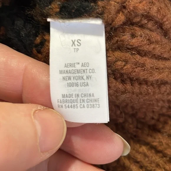 AERIE |Fair Isle | Aztec Pattern | Oversized Quarter Zip |Brown/Black |Size XS - Picture 14 of 16
